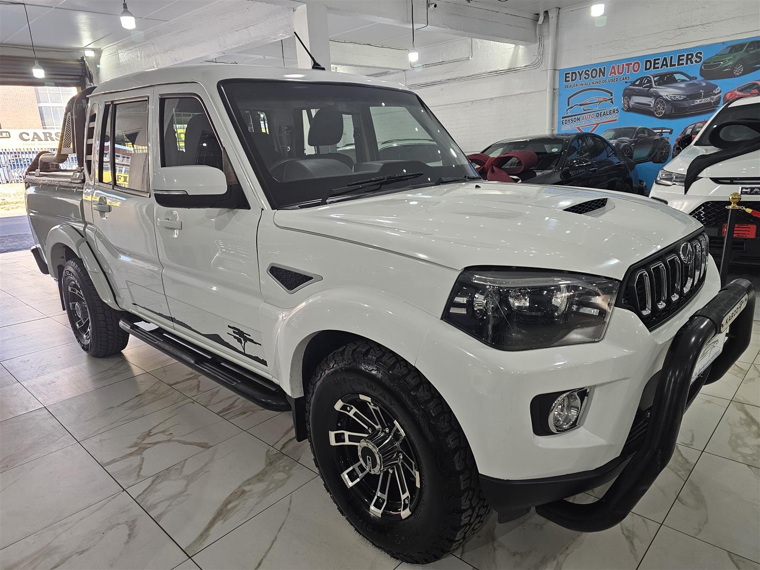 Used 2023 Mahindra Pik Up 2.2CRDe double cab 4x4 S11 - Private Seller Used 2023 Mahindra Pik Up 2.2CRDe double cab 4x4 S11 - Private Seller