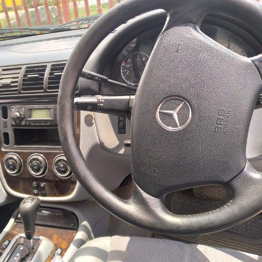 Mercedes Benz ML 350