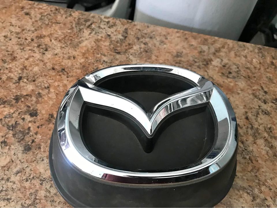 2018 mazda CX3 main badge for sale - Private Seller 2018 mazda CX3 main badge for sale - Private Seller