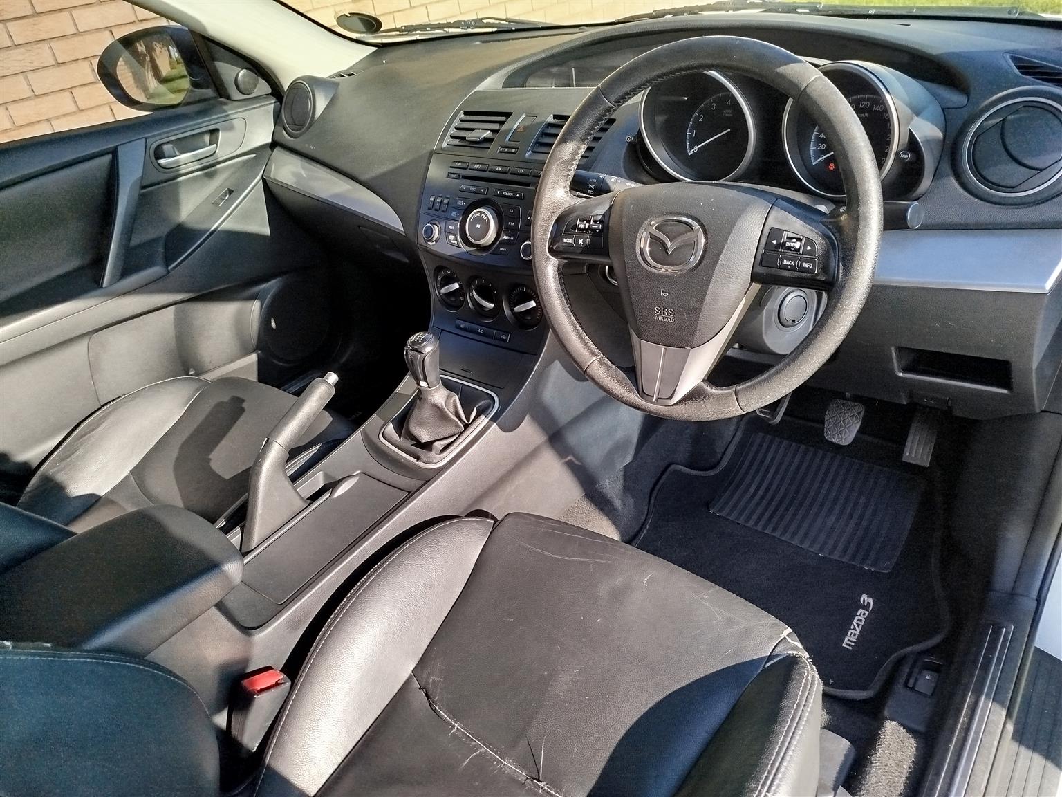 Used 2012 Mazda Mazda3 sedan 1.6 Dynamic - Private Seller Used 2012 Mazda Mazda3 sedan 1.6 Dynamic - Private Seller