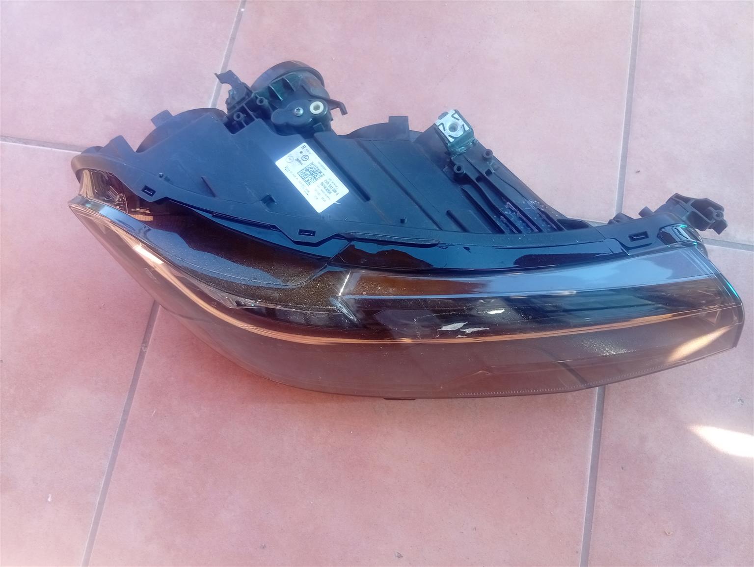 Volkswagen T-Cross C11 headlights front right 2GN941006A GENUINE - Private Seller Volkswagen T-Cross C11 headlights front right 2GN941006A GENUINE - Private Seller
