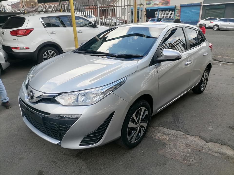 2018 Toyota Yaris 1.5 Service book