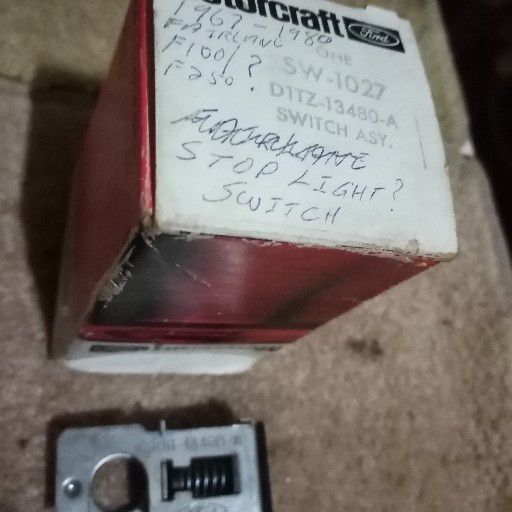 Ford, stop light switch