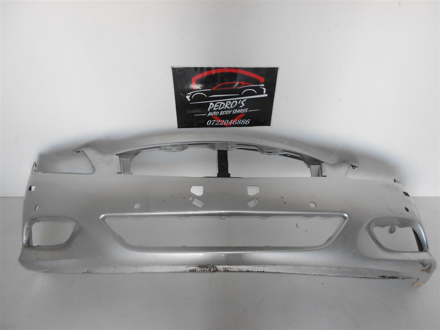 Nissan Infinity 09-13 front bumper - Private Seller Nissan Infinity 09-13 front bumper - Private Seller