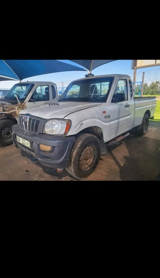 Mahindra scorpio mhawk stripping for spares Call or whatsapp Wesley - Private Seller Mahindra scorpio mhawk stripping for spares Call or whatsapp Wesley - Private Seller