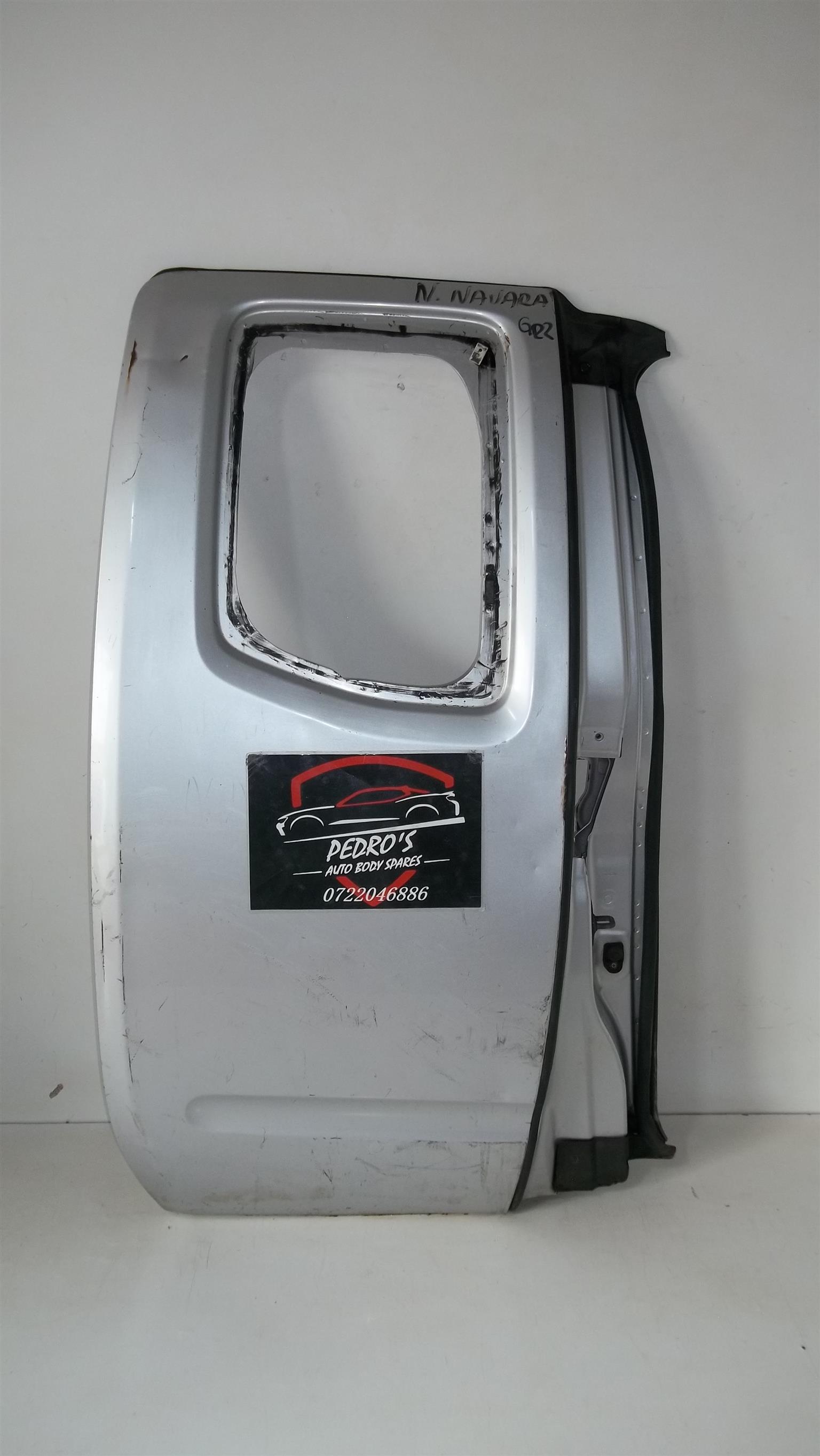Nissan Frontier left rear door - Private Seller Nissan Frontier left rear door - Private Seller