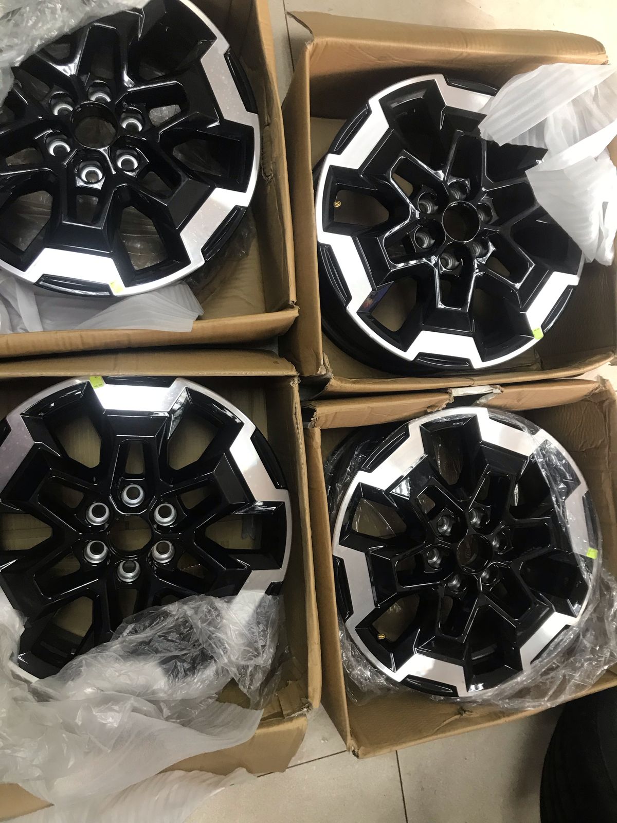 18 inch Nissan navara original rims - Private Seller 18 inch Nissan navara original rims - Private Seller