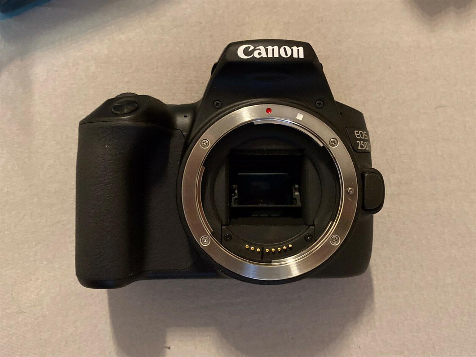 Canon EOS REBEL SL3/250d