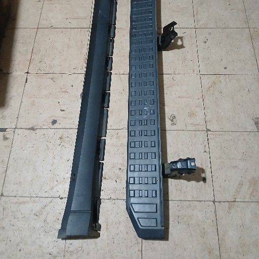 Toyota land cruiser side skirt - Private Seller