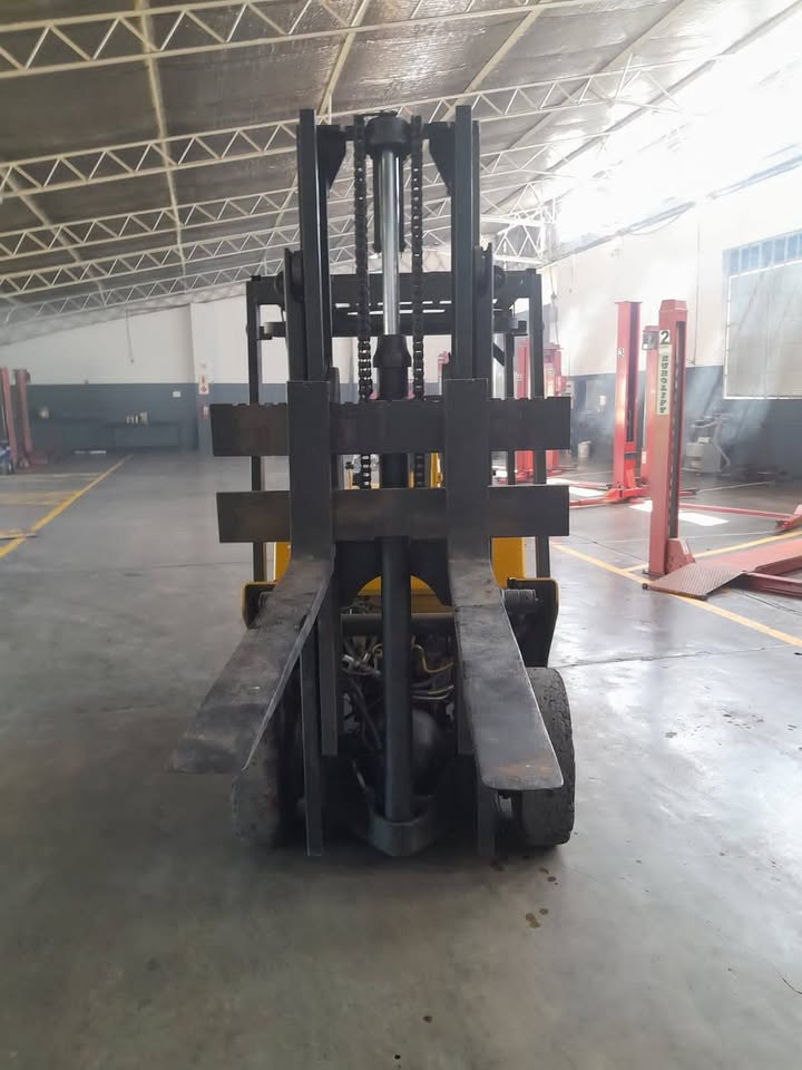 TCM Forklift 2.3 Isuzu Diesel Engine - Private Seller TCM Forklift 2.3 Isuzu Diesel Engine - Private Seller