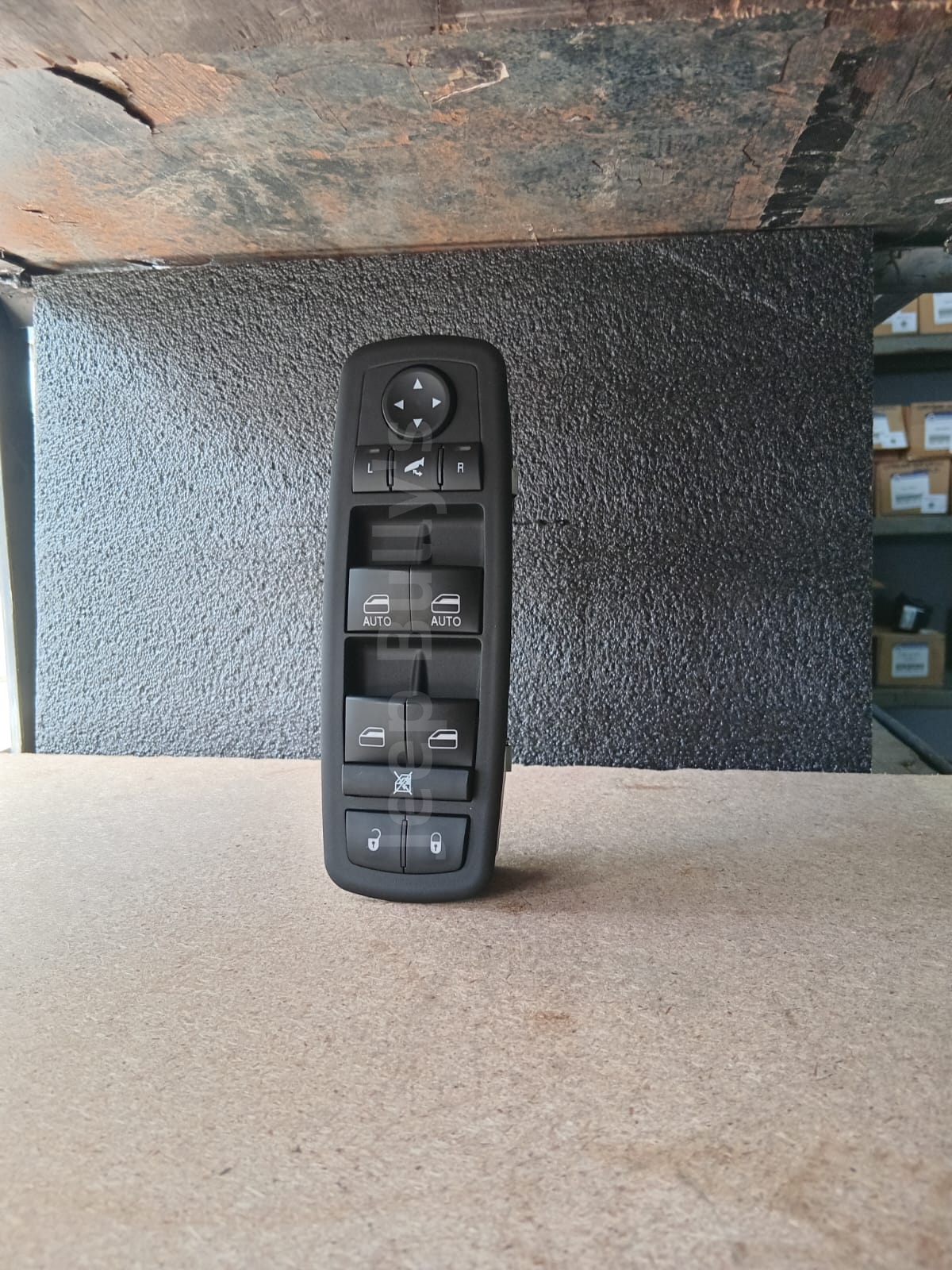 Just In | New | Chrysler Grand Voyager | Window Switches - Private Seller Just In | New | Chrysler Grand Voyager | Window Switches - Private Seller