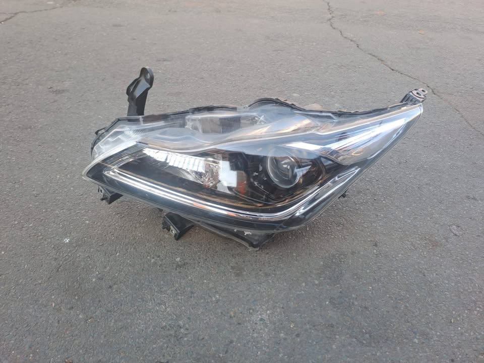 2021 - 2024 TOYOTA STARLET LED HEADLIGHT LEFT HAND SIDE - Private Seller 2021 - 2024 TOYOTA STARLET LED HEADLIGHT LEFT HAND SIDE - Private Seller