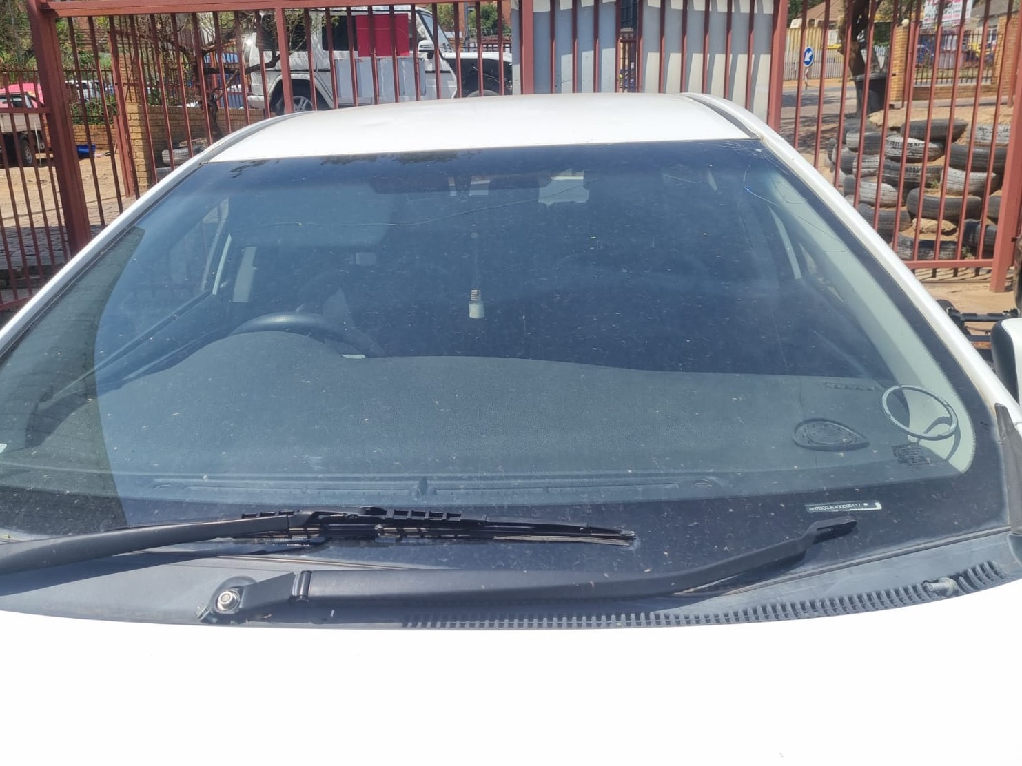 Toyota Corolla Used Windscreen - Private Seller Toyota Corolla Used Windscreen - Private Seller