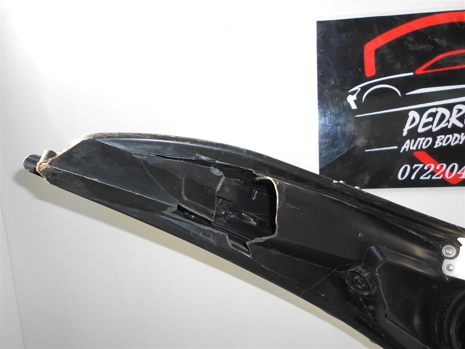 Toyota C-HR LEFT HEADLIGHT - Private Seller Toyota C-HR LEFT HEADLIGHT - Private Seller