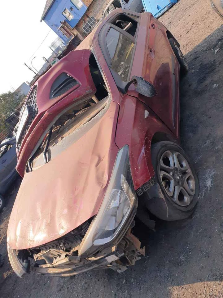 2019 Hyundai i20 Manual transmission 1.2L petrol G4LA stripping for part - Private Seller 2019 Hyundai i20 Manual transmission 1.2L petrol G4LA stripping for part - Private Seller