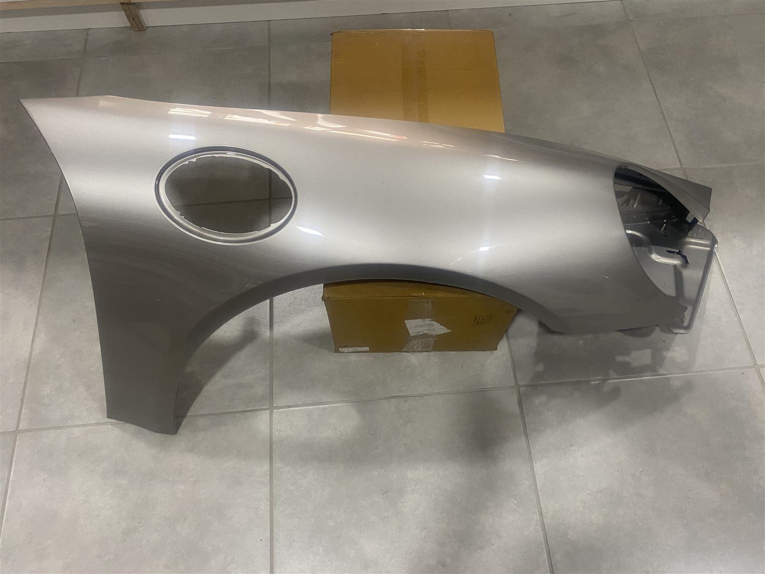 2017 PORSCHE 911 CARRERA RIGHT FRONT ALUMINIUM FENDER FOR SALE - Private Seller 2017 PORSCHE 911 CARRERA RIGHT FRONT ALUMINIUM FENDER FOR SALE - Private Seller