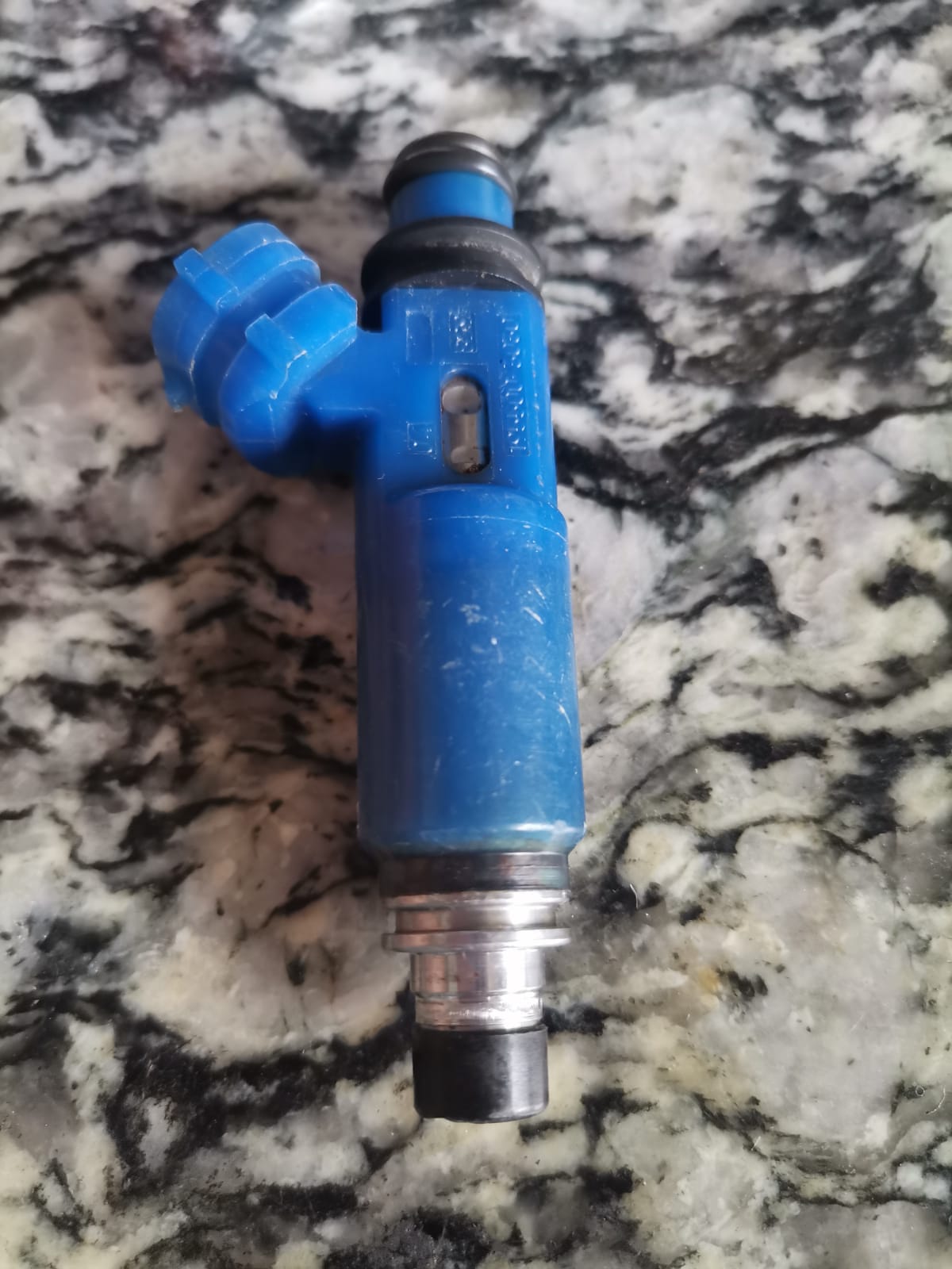 MAZDA DAIHATSU MX5 MIATA PAJERO 626 323 GRAN MOVE FUEL INJECTOR 195500-3030 - Private Seller MAZDA DAIHATSU MX5 MIATA PAJERO 626 323 GRAN MOVE FUEL INJECTOR 195500-3030 - Private Seller
