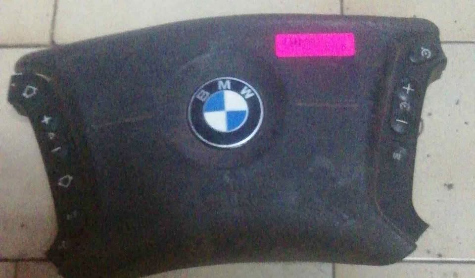 BMW E46 steering wheel airbag selling - Private Seller BMW E46 steering wheel airbag selling - Private Seller