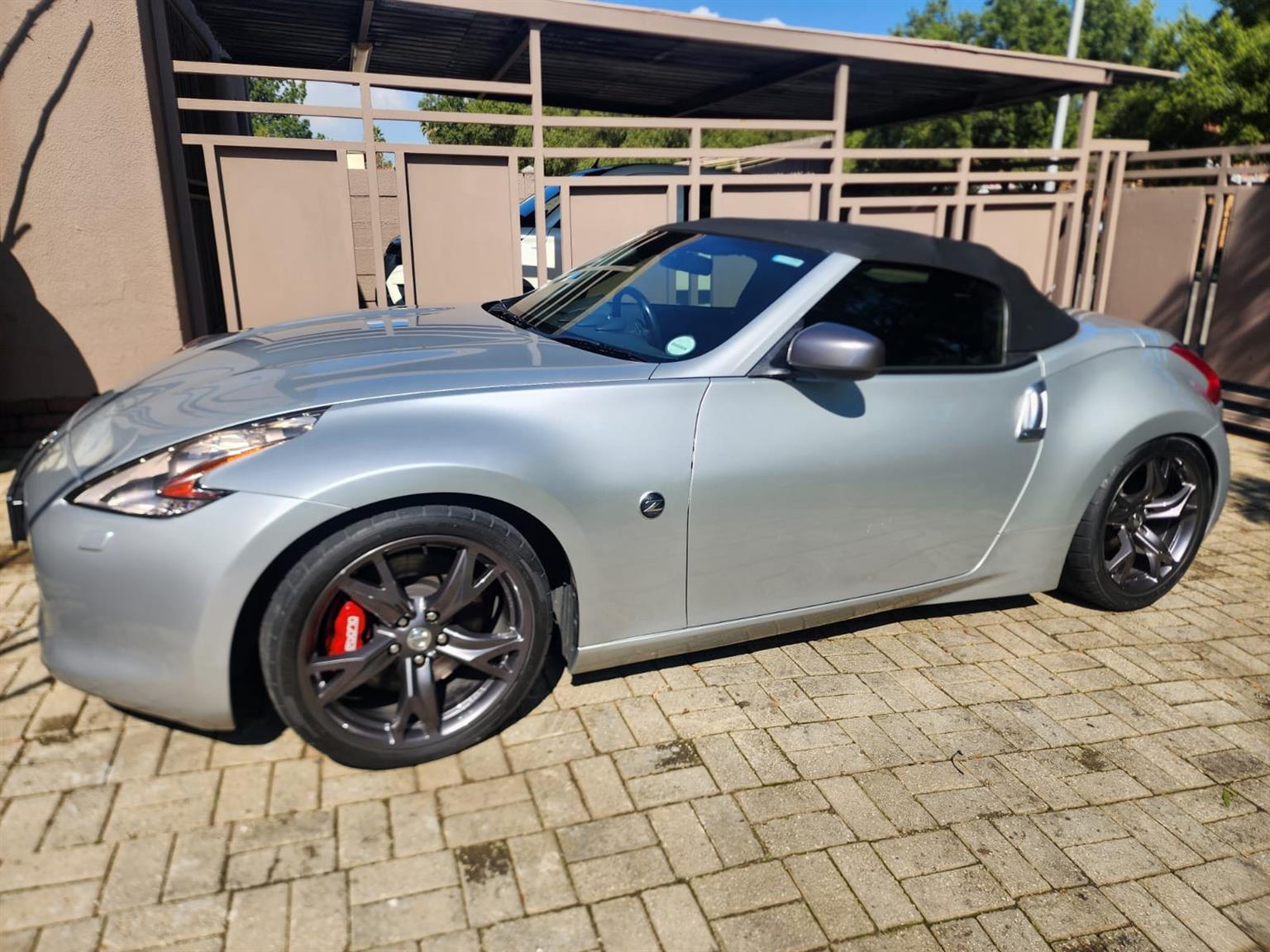 Used 2011 Nissan 370Z roadster auto (navigation) - Private Seller Used 2011 Nissan 370Z roadster auto (navigation) - Private Seller