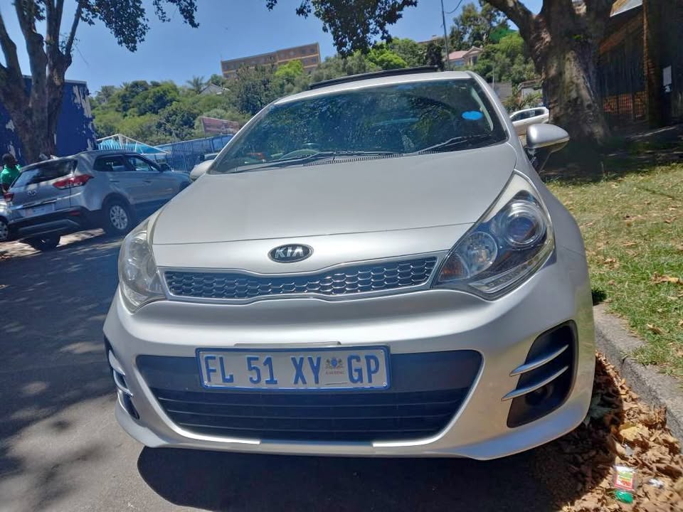 2016 KIA RIO TEC 1.4 PETROL, AUTOMATIC TRANSMISSION, SILVER COLOR, MILEAGE 60000KMS