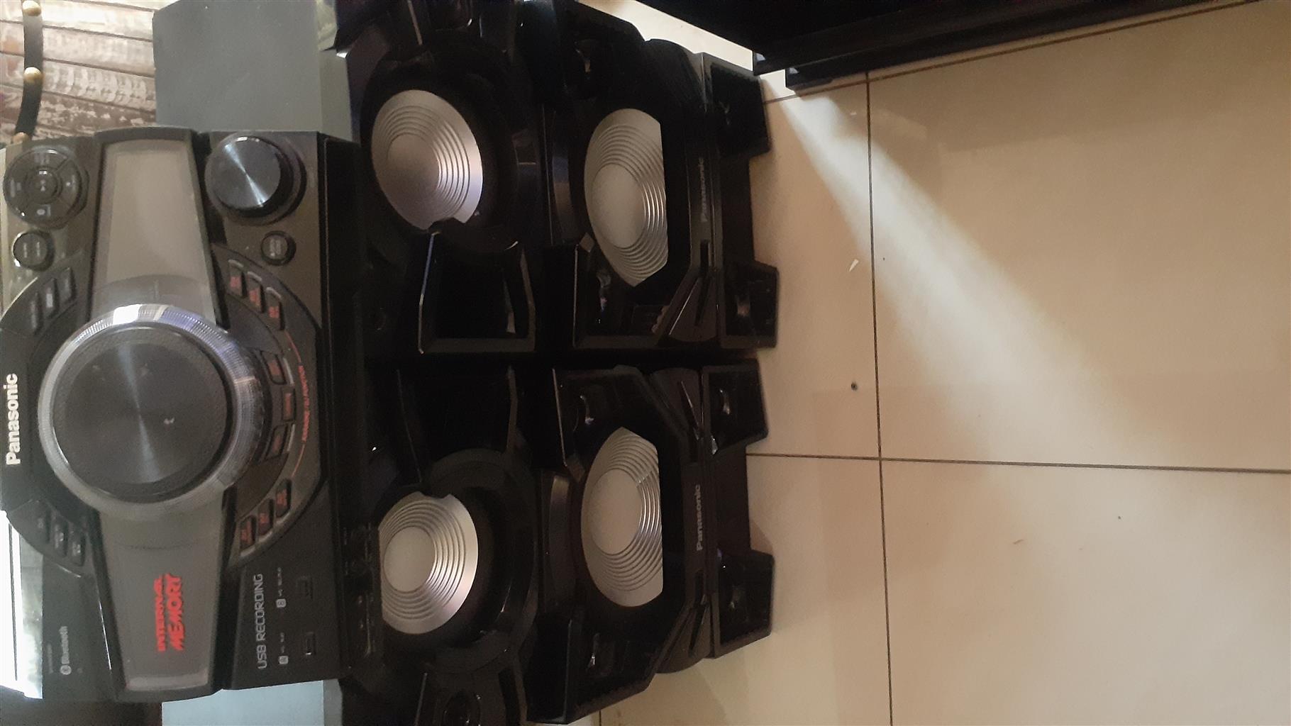 PANASONIC SC-MAX5000 HI-FI System For Sale PANASONIC SC-MAX5000 HI-FI System For Sale