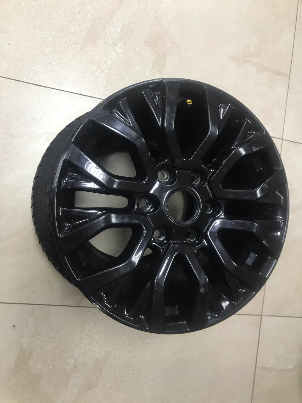 18inch Ford Rangers Thunder rim - Private Seller
