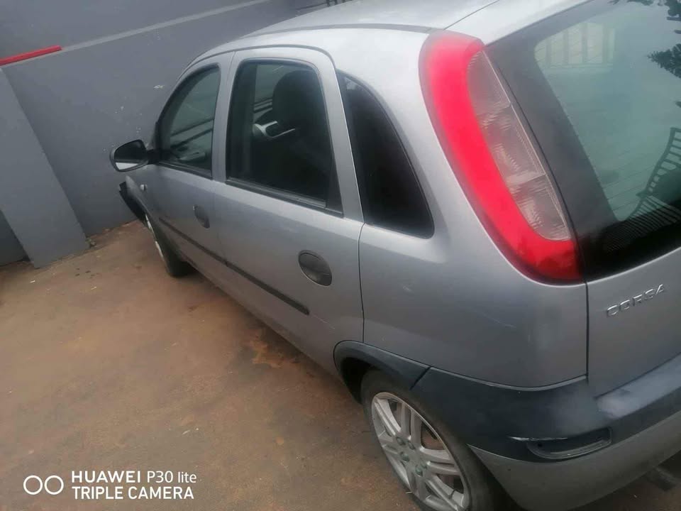 Opel Corsa Gama 2006 1.4 SPARES FOR SALE