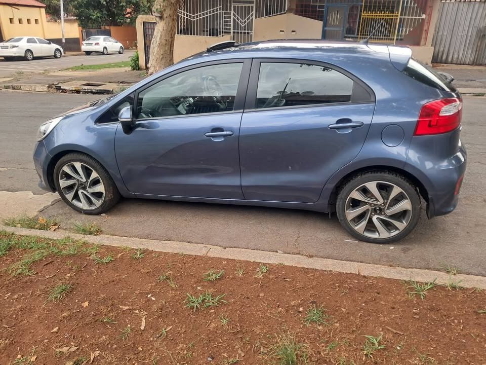 Kia Rio 1.4 hatchback manual 2016 for sale