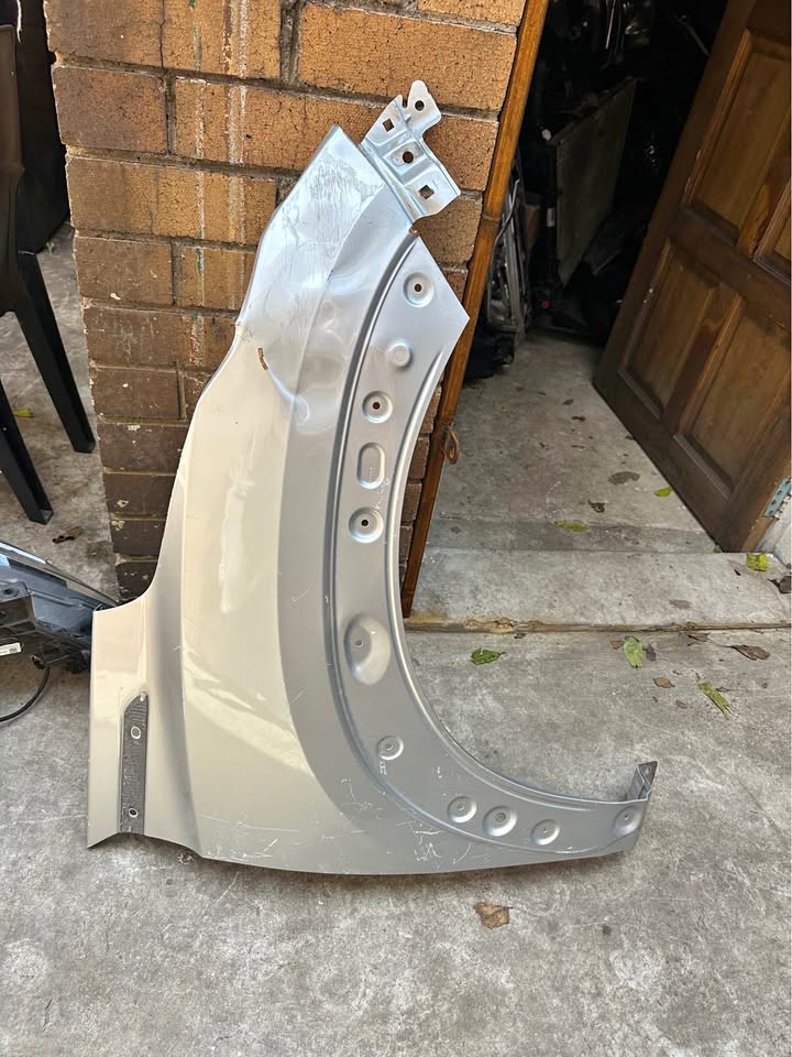 Nissan Magnite right side fender - Private Seller Nissan Magnite right side fender - Private Seller