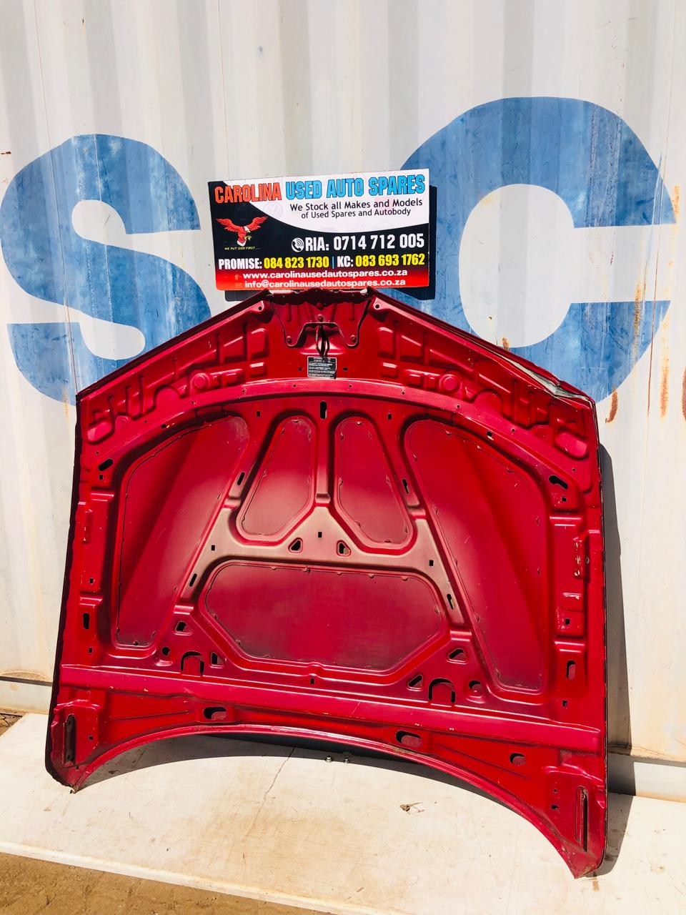 Alfa Romeo 159 bonnet (2011-2018) - Private Seller Alfa Romeo 159 bonnet (2011-2018) - Private Seller