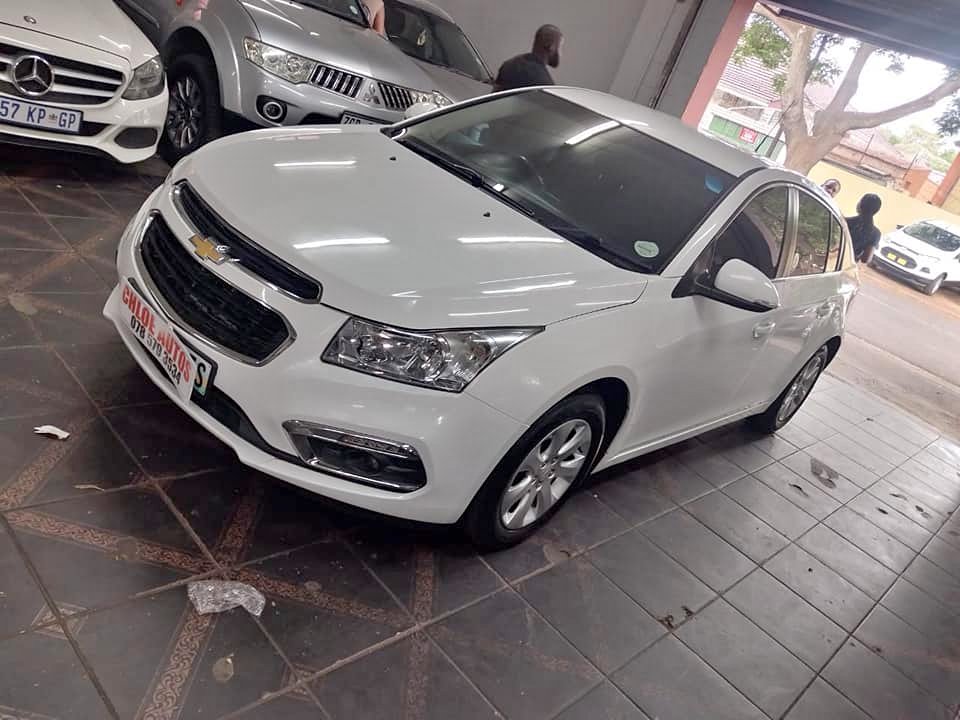 2016 Chevrolet Cruze 1.4 Manual, Petrol, White, 95000km
