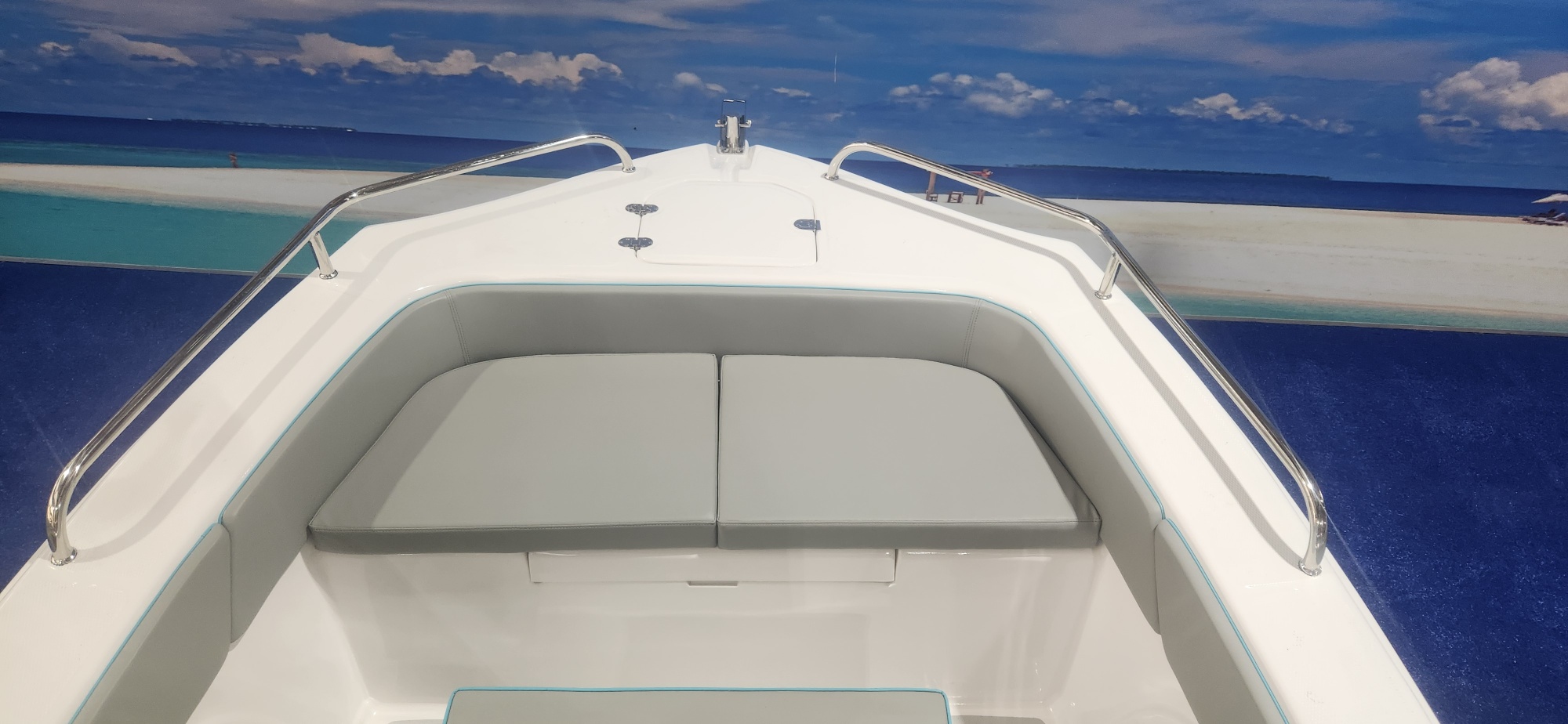 EXPLORER EVO 19 FT ON TRAILER 2 X 70 HP SUZUKI 4 STROKES 2025 MODEL