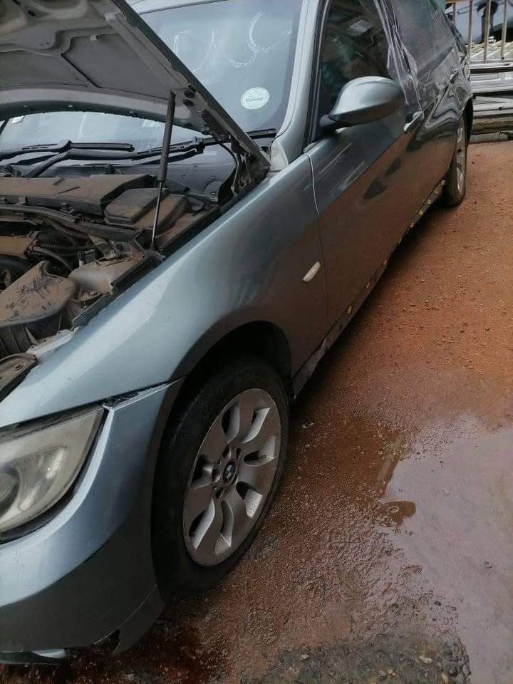BMW E90 320i N46 ENGINE Preface Stripping for spares - Private Seller