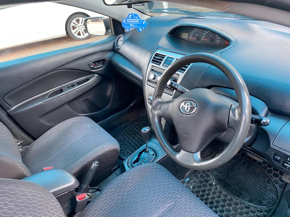 2010 TOYOTA YARIS SEDAN 1.3T AUTO