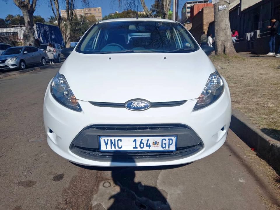 2009 Ford Fiesta 1.4 Manuel Petrol, White