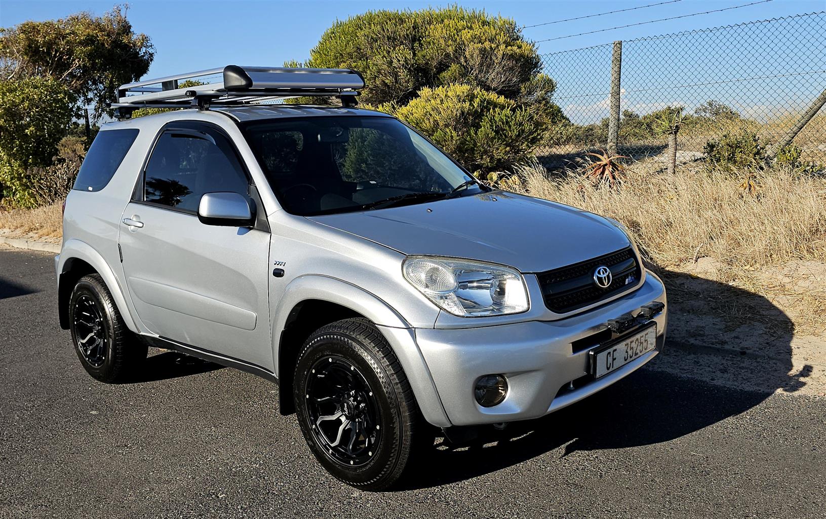 Used 2005 Toyota RAV4 180 3-door - Private Seller