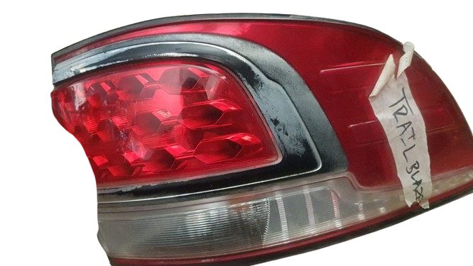 CHEVROLET TRAILBLAZER OUTER TAIL LIGHTS (2012-2021) - Private Seller CHEVROLET TRAILBLAZER OUTER TAIL LIGHTS (2012-2021) - Private Seller