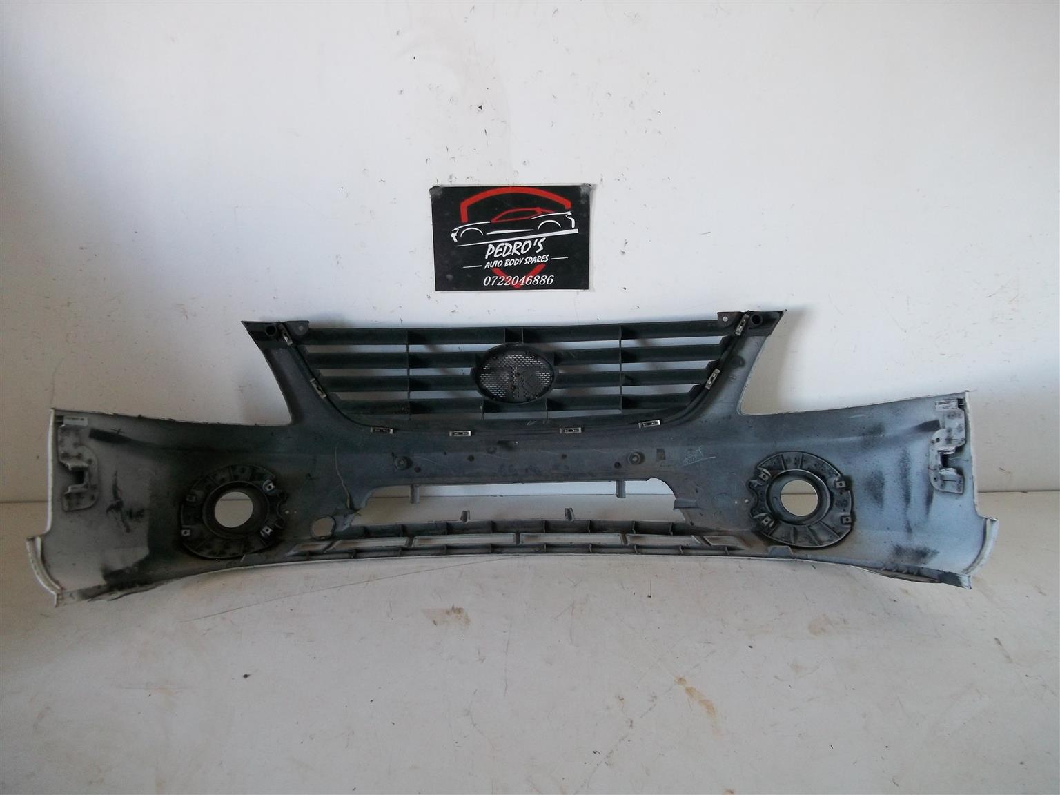 Tata Indica Vista front bumper with grille - Private Seller Tata Indica Vista front bumper with grille - Private Seller