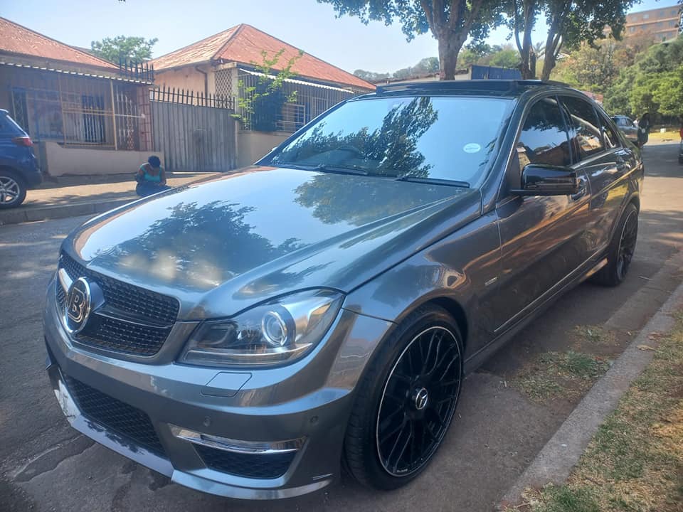 2012 MERCEDES BENZ C350 V6 PETROL, AUTOMATIC, GREY COLOR, 97000KMS