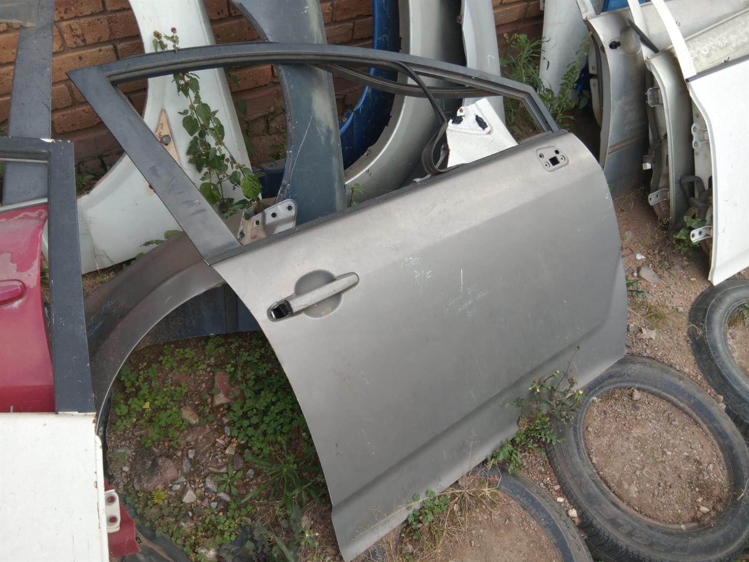 USED TOYOTA VERSO DOOR FOR SALE - Private Seller USED TOYOTA VERSO DOOR FOR SALE - Private Seller