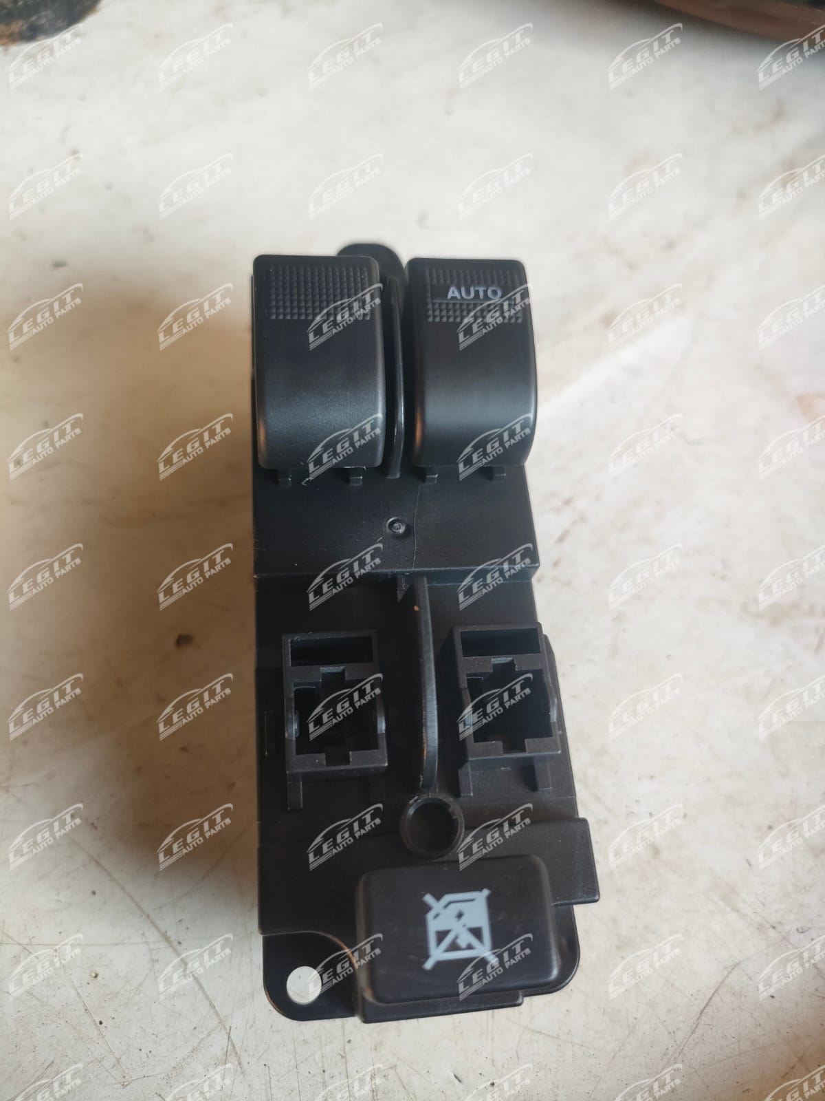 T6 Single Cab Ranger Main Window Switch