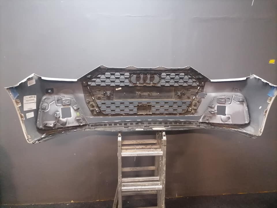 Audi A1 white and black bumper DM or contact number in the description for assistance. - Private Seller