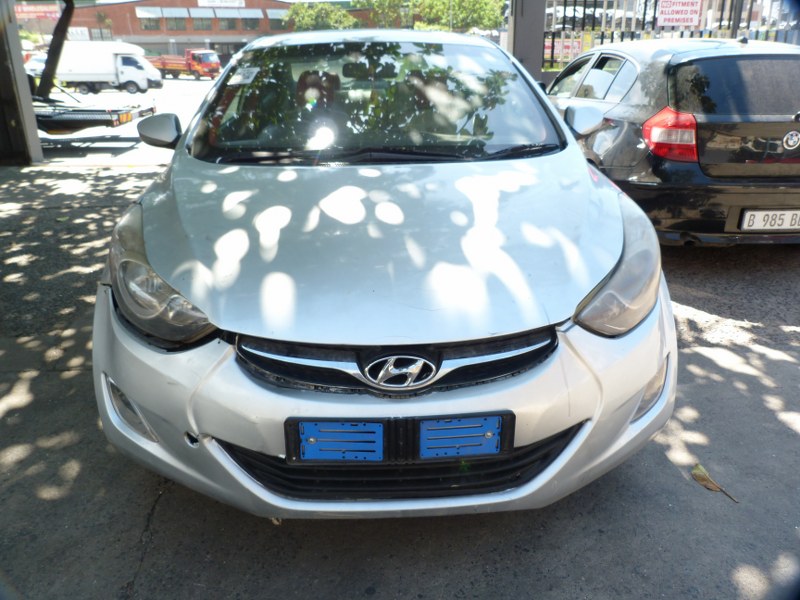 Hyundai Elantra 1.6 GLS Premium Manual Silver - 2012 STRIPPING FOR SPARES - Private Seller Hyundai Elantra 1.6 GLS Premium Manual Silver - 2012 STRIPPING FOR SPARES - Private Seller