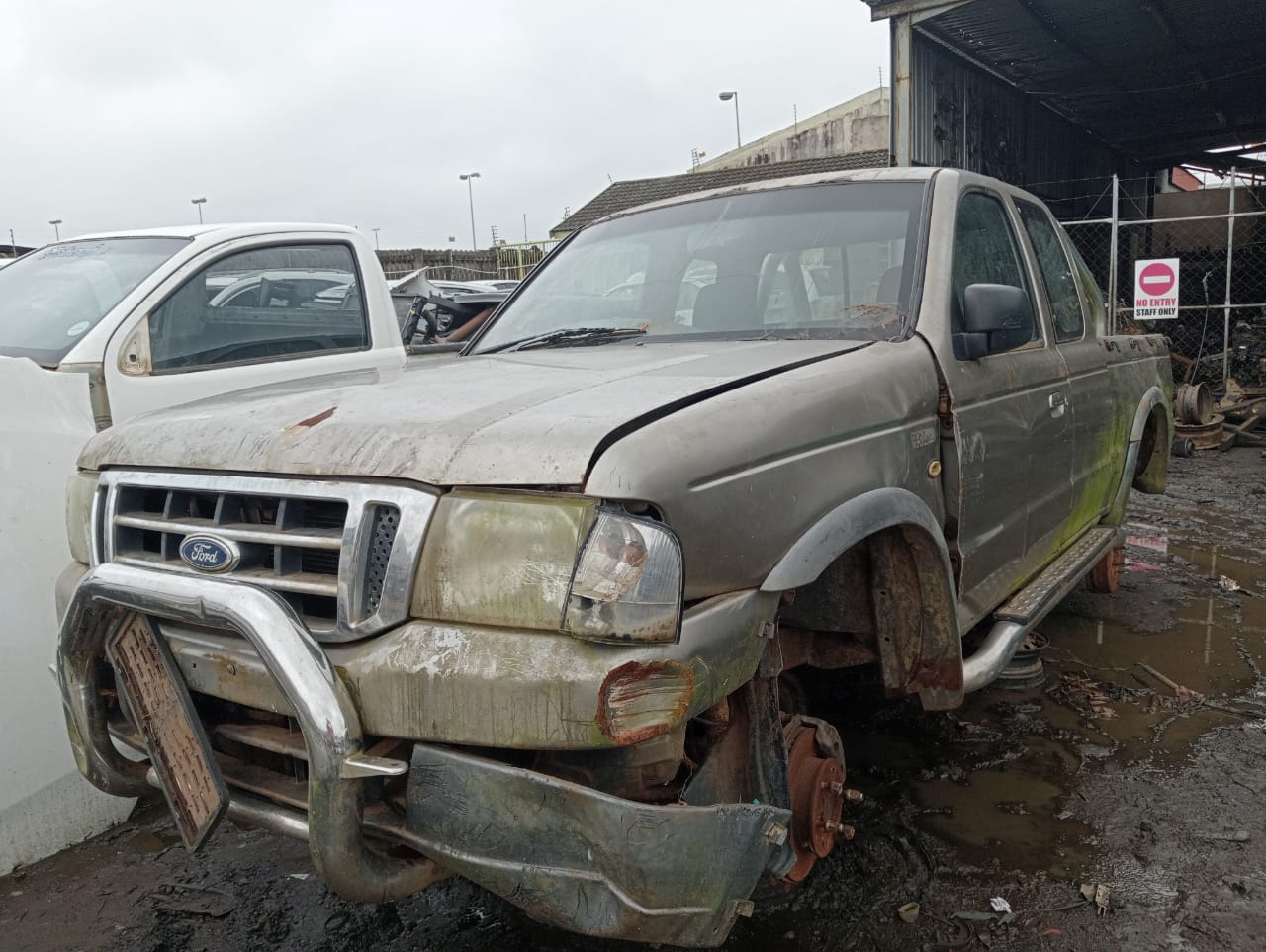 2007 Ford Ranger 2.5D – Stripping for Spares. 2007 Ford Ranger 2.5D – Stripping for Spares.