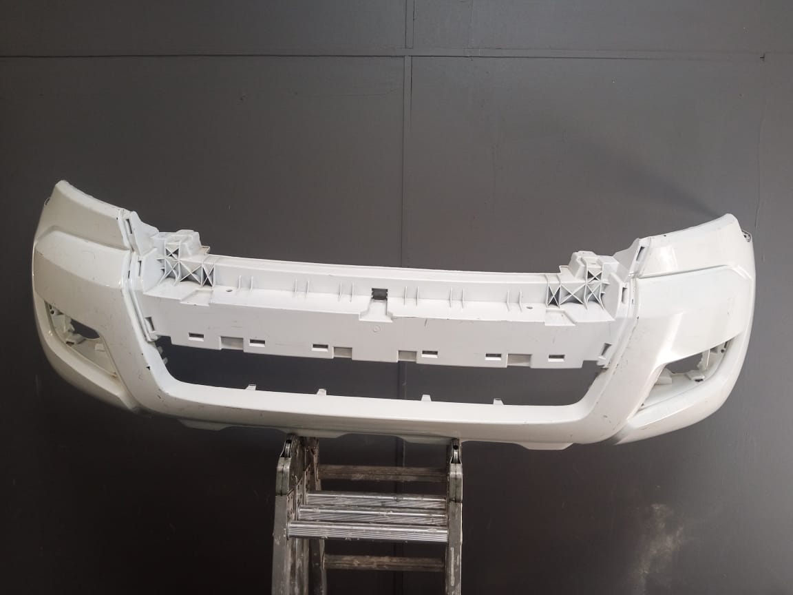 2016-2020 FORD RANGER T7 FRONT BUMPER FOR SALE - Private Seller 2016-2020 FORD RANGER T7 FRONT BUMPER FOR SALE - Private Seller