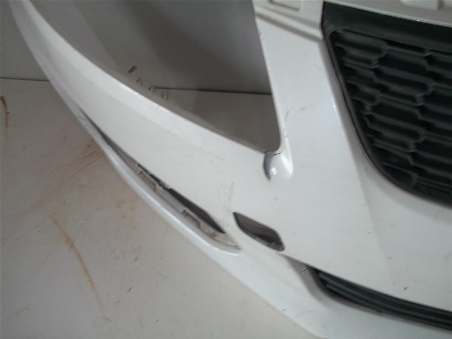 Suzuki Swift '10-'17 front bumper with top & bottom grilles - Private Seller