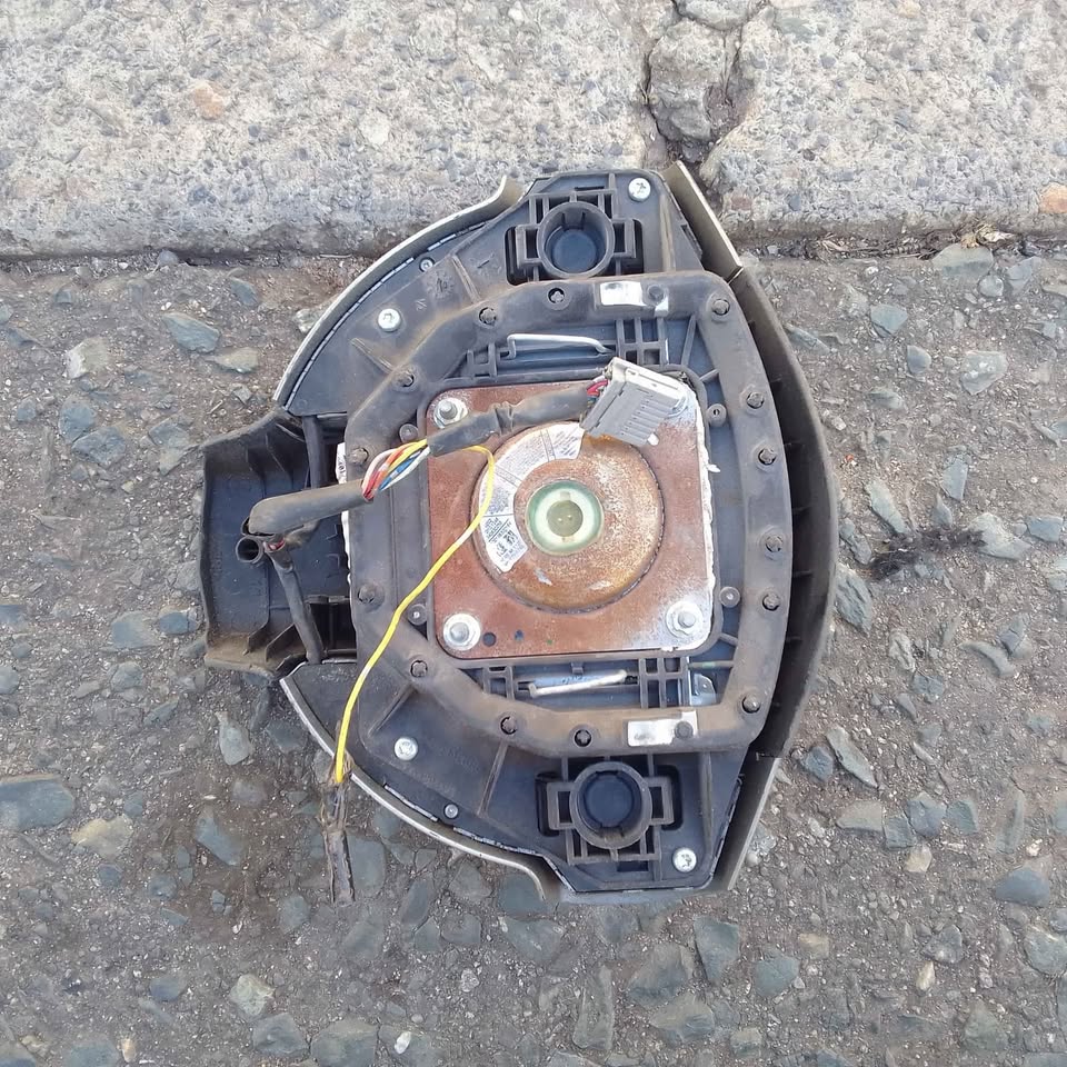 Nissan Quashqi Steering Airbag - Private Seller Nissan Quashqi Steering Airbag - Private Seller