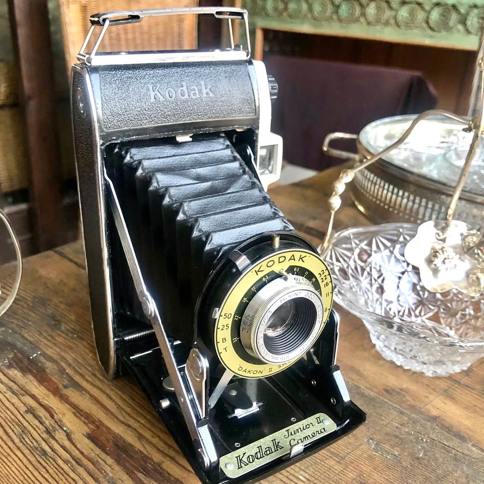 Kodak Sterling II Folding Rollfilm Camera Anaston f/4.5 105mm Kodak Sterling II Folding Rollfilm Camera Anaston f/4.5 105mm