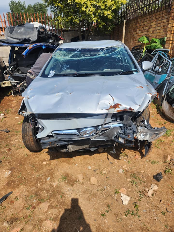 2014 Hyundai Accent Sedan Manual parts