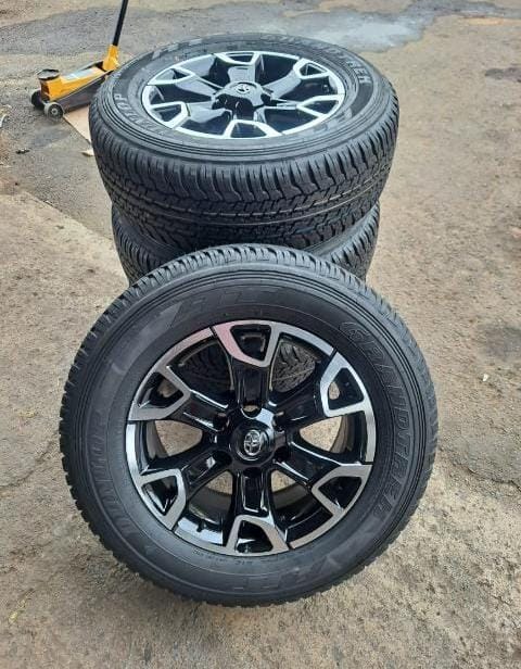 18inch Toyota Legend 50 original mags with brand new 265/60/18 Dunlop Grandtrek - Private Seller 18inch Toyota Legend 50 original mags with brand new 265/60/18 Dunlop Grandtrek - Private Seller